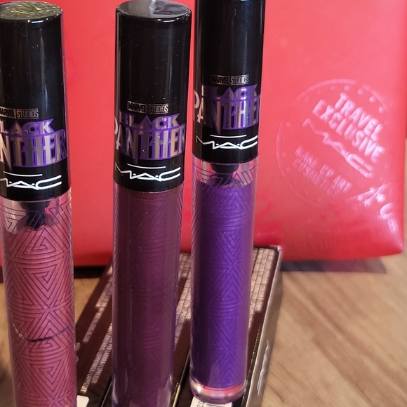 Mac nueroprine makeup bag and makeup - Picture 5 of 7